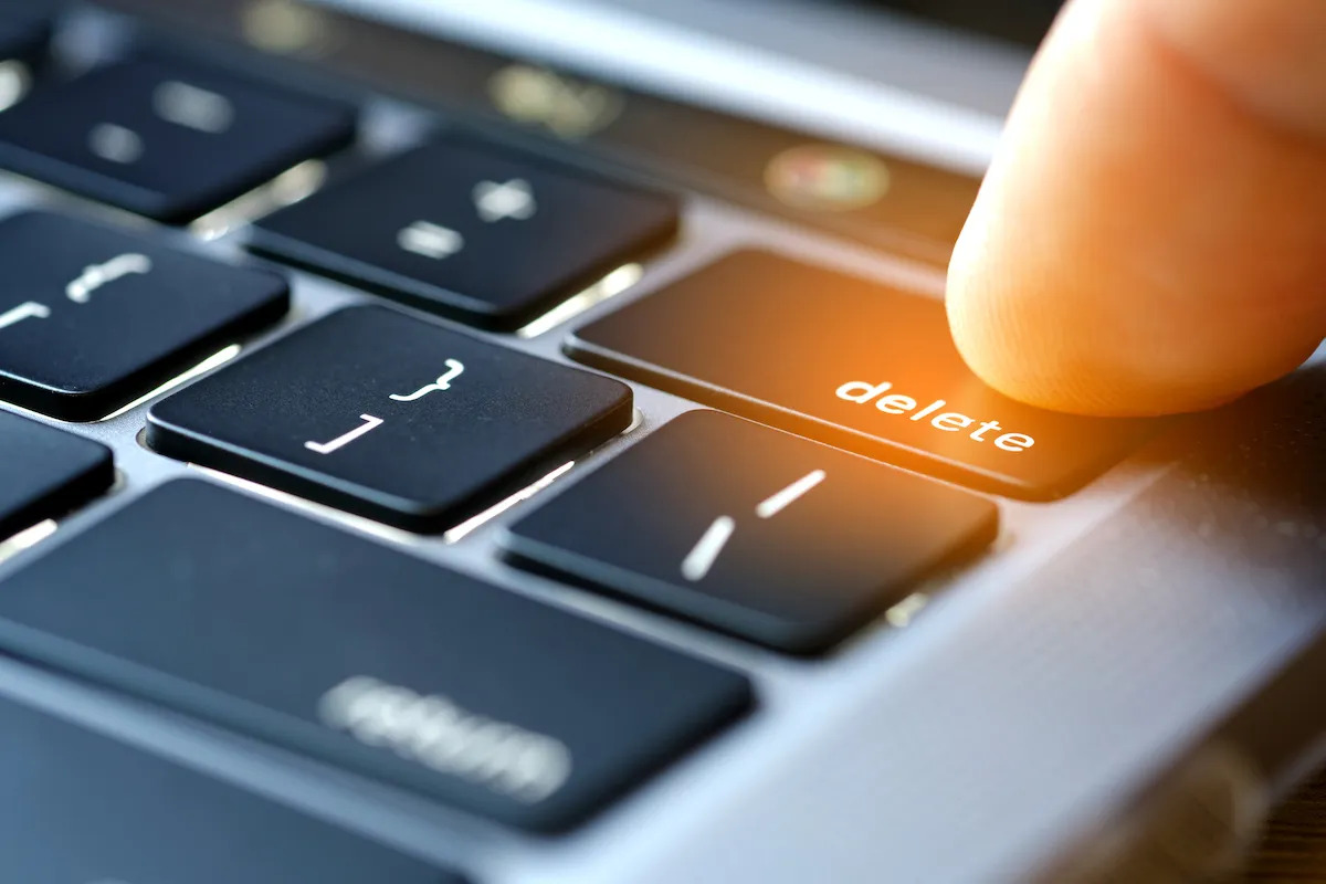Eliminado de información iso27001 control 8.10